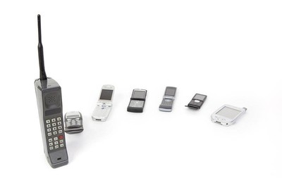 智能汽車的靈魂 自動(dòng)駕駛之外，軟件定義未來